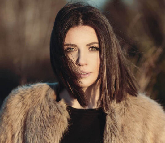 Ben Whishaw Wants More Classic Lines for Q